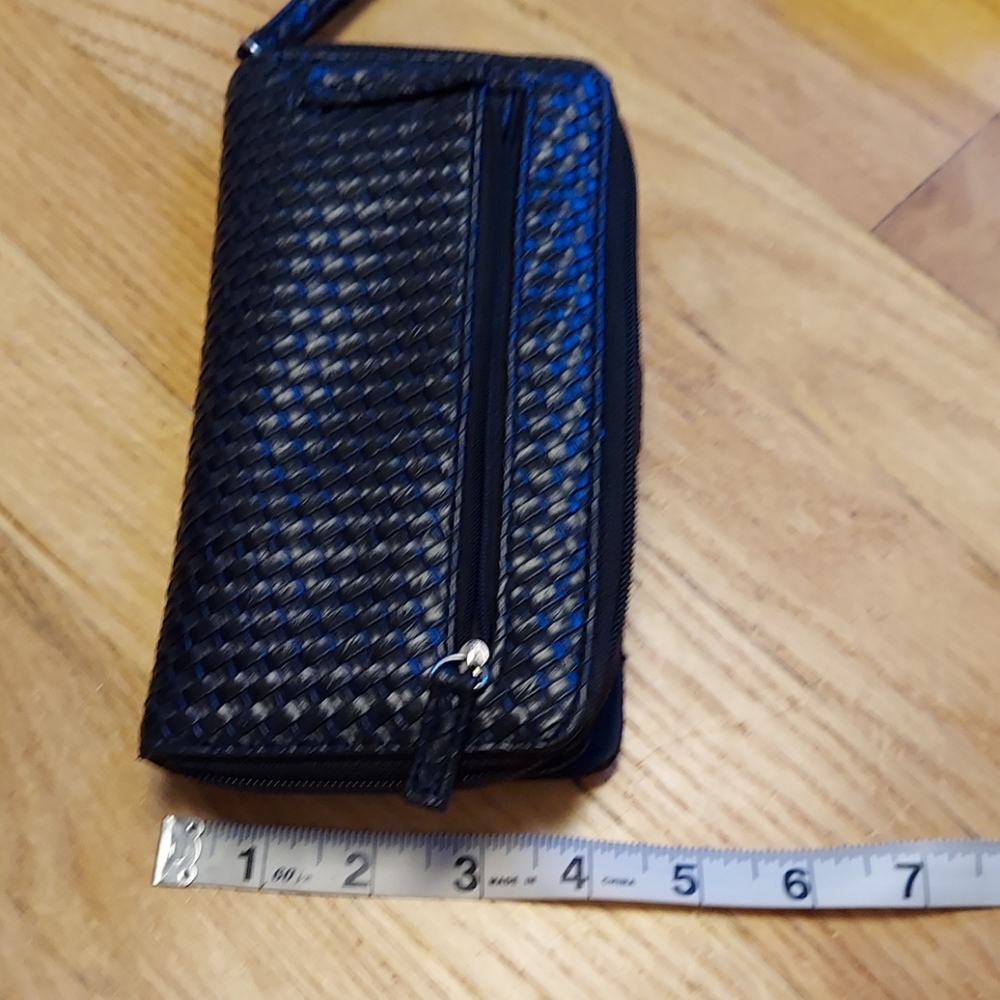 Black wallet - Picture 9 of 11